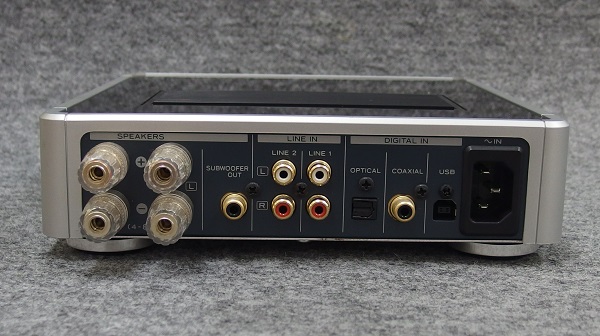 TEAC ティアック / D/Aコンバーター内蔵アンプ / A-H01 / USB DAC