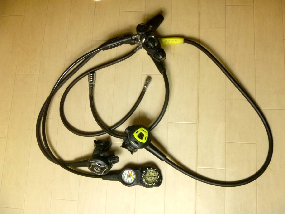 SCUBAPRO/スキューバプロ　レギュレーターセット MK25/S600/R395　2連ゲージ