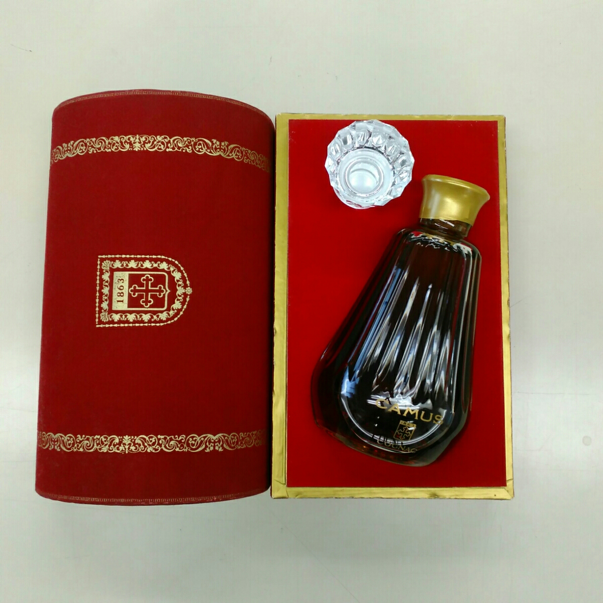 格安，本物保証】 未開栓 CAMUS COGNAC カミュ バカラボトル