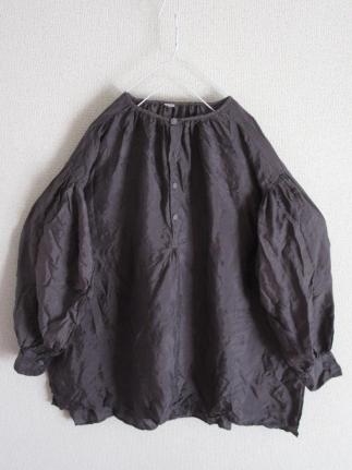 お買い得，100%新品 高級品 ARTS&SCIENCE 100％シルク プルオーバー ワイド ブラウス カットソー グレー 1801109(Mサイズ)｜売買されたオークション情報、yahooの商品情報をアーカイブ公開 - オークファン Mサイズ