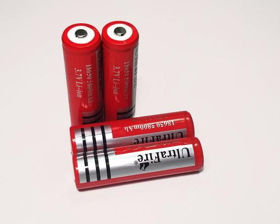 送料無料　 大容量 リチウムイオンバッテリー 3.7V 5800mAh 18650型電池 充電式 LED作業灯　投光器 懐中電灯等用　4個セット_1