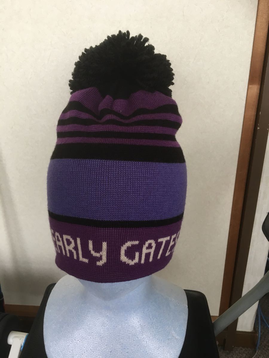 【冬のゴルフの必需品】ＰＧ パーリーゲイツのボンボンニット帽！
