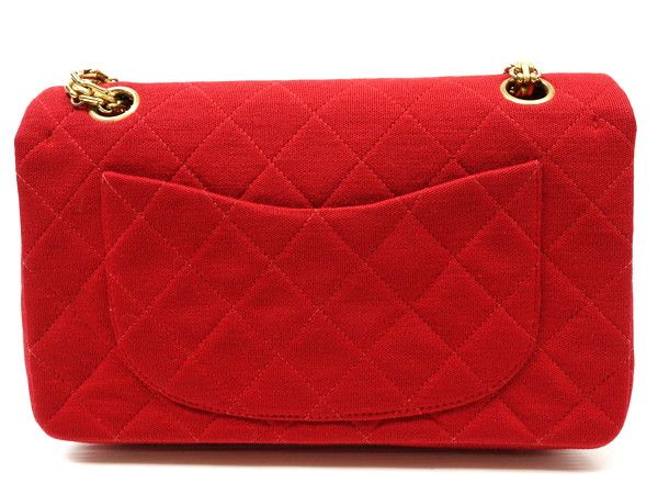 シャネル  マトラッセ二枚蓋バック CHANELシャネル】マトラッセ☆二重蓋☆Wチェーンショルダーバッグ