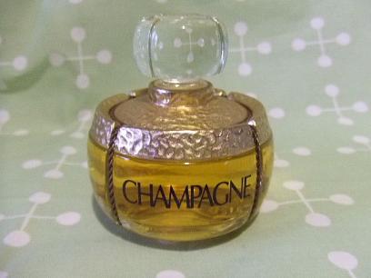 希少 廃盤品 YVES SAINT LAURENT champagne eau de toilette イヴ
