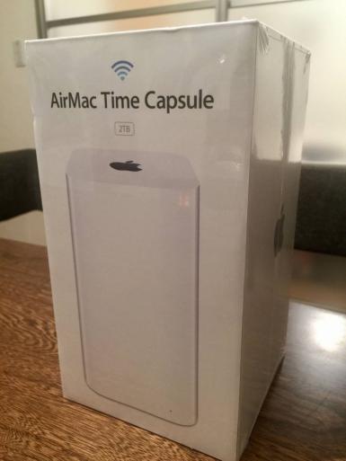 動作OK Apple AirMac Time Capsule 2TB AirMac Time Capsule 2TB ME177J/Aの製品画像 - 価格.com