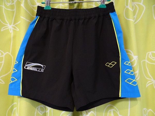 SALE，本物保証 デサント レスミルズ アリーナ ショートパンツ 短パン ユニフォーム Sサイズ(ショート、ハーフ)｜売買されたオークション情報、yahooの商品情報をアーカイブ公開 - オークファン ショート、ハーフ