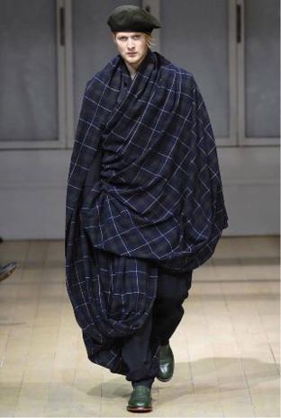 Yamamoto POUR Yohji ⁄ yohji homme pour yamamoto - HOMME | 穴あき