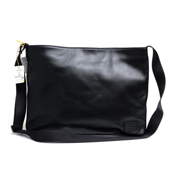 人気セール，100%新品 定24840円 PORTER ポーター 吉田カバン ショルダーバッグ 190-02025 BASE ベース 牛キップ クロームなめし メンズ レザーc1898(ショルダーバッグ)｜売買されたオークション情報、yahooの商品情報をア かばん、バッグ