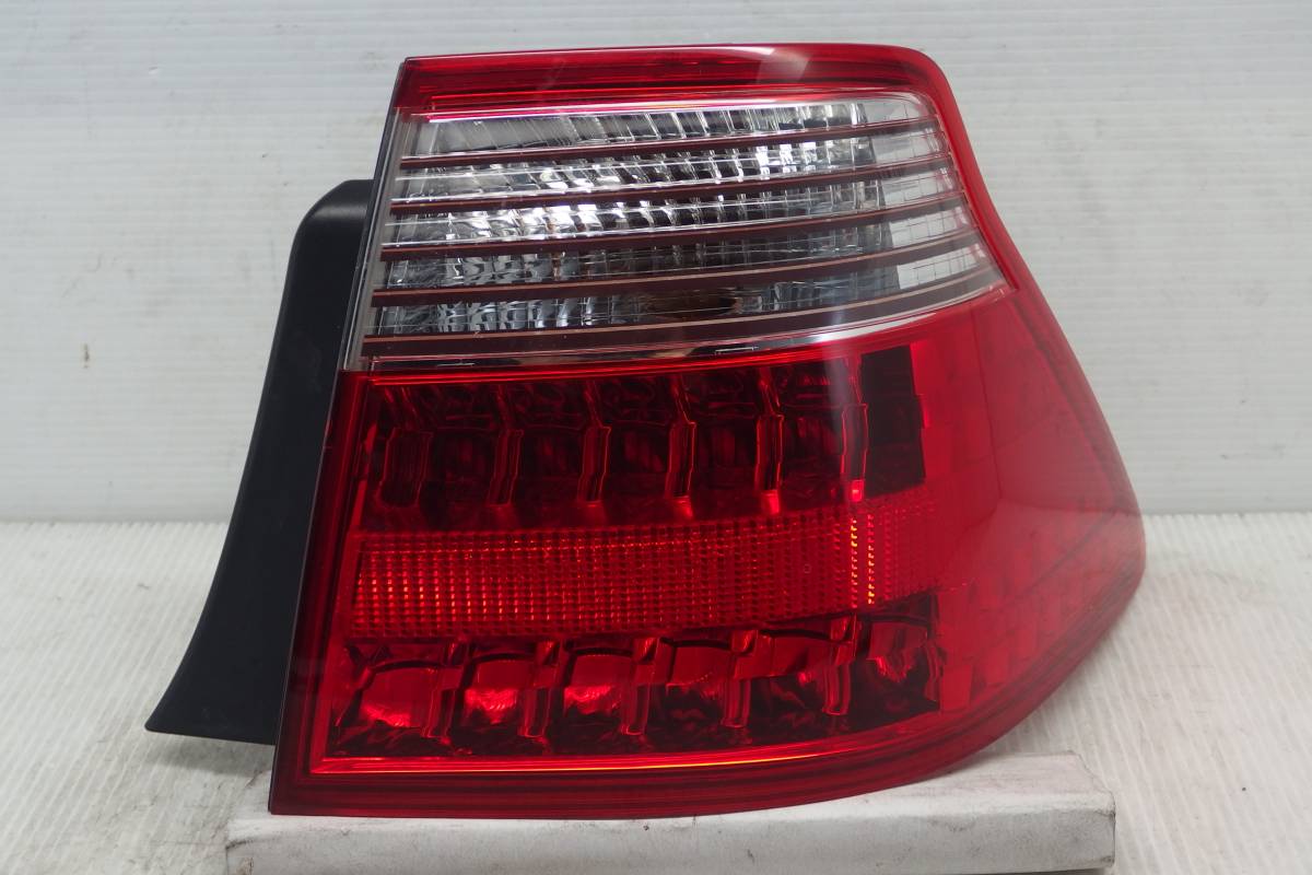 18 クラウン アスリート ゼロクラウン 前期(GRS182 180) 純正 右