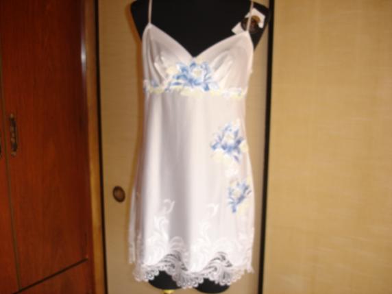 店舗限定 迎賓の薔薇 ワコールサルート スリップ（M-80）WH STJ-248 