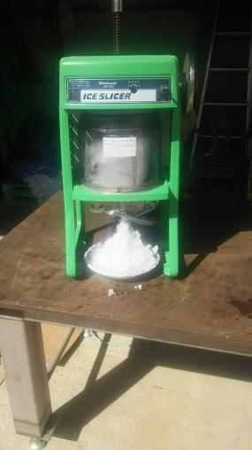 初雪 Hatsuyuki 業務用 電動かき氷機 HF-300P 初雪 電動かき氷機 業務