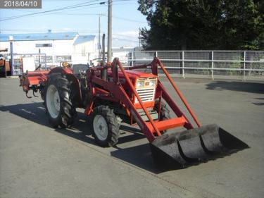 決まりました　ヤンマー トラクター YM3110d 実働 フロントローダー付き ヤンマー:YANMAR:YM3110D:トラクター:31馬力:フロントローダー