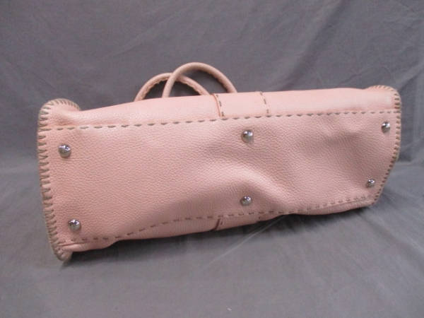 フェンディ FENDI バッグ ショルダーバッグ レザー ピンクベージュ セレリア