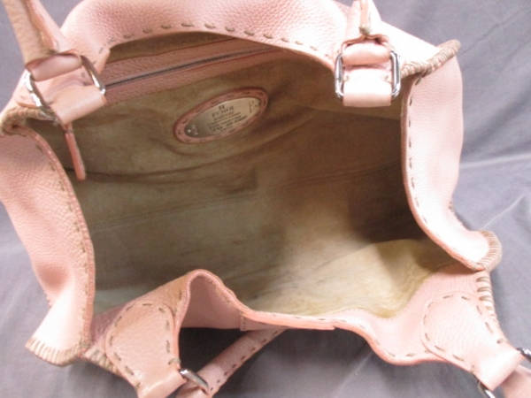 フェンディ FENDI バッグ ショルダーバッグ レザー ピンクベージュ セレリア