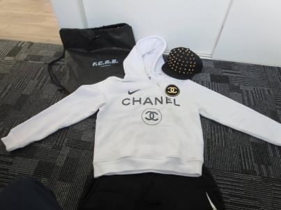 18年04月 シャネル ナイキのヤフオク の相場 価格を見る ヤフオク のシャネル ナイキのオークション売買情報は23件が掲載されています