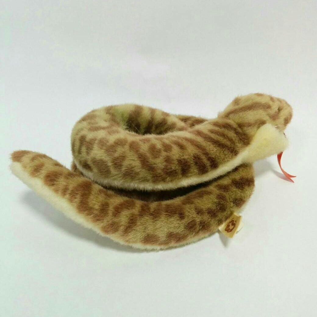 10日処分品 昭和レトロ リアル ヘビ 80cm ぬいぐるみ 上野動物園 へび 蛇 人形 その他 売買されたオークション情報 Yahooの商品情報をアーカイブ公開 オークファン Aucfan Com