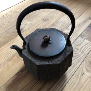 鉄瓶 茶道具 煎茶道具 急須 茶器 湯沸 時代物 古美術 金属工芸 鉄瓶