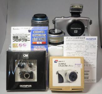 新品同様】 オリンパス OLYMPUS PEN E-PM1 ツインレンズキット (14