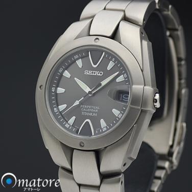 1円 Seiko セイコー パーペチュアルカレンダー メンズ Sbqk001 8f32 0040 チタン 電池交換済み その他 売買されたオークション情報 Yahooの商品情報をアーカイブ公開 オークファン Aucfan Com