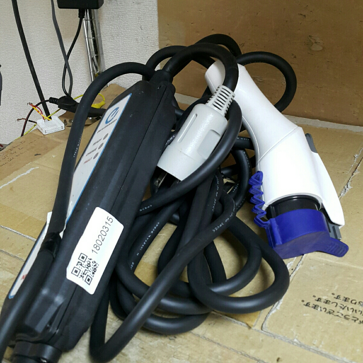 日産リーフ充電コード 0 3NK5E AZEO用 約7.5m 200V 管理番号 中古 売り切り