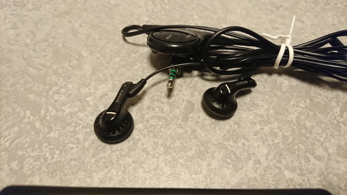 ソニーSONY WM-600 ウォークマン ステレオカセットプレーヤー 中古