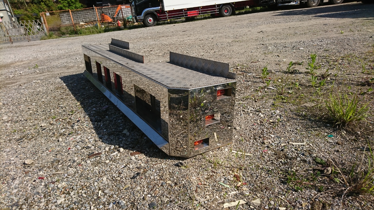 トラック ステンレス リアバンパー デコトラ Ledテール テラビィ スーパーグレート ビックサム ギガ ヤマダボディー ヤマダボデー その他 売買されたオークション情報 Yahooの商品情報をアーカイブ公開 オークファン Aucfan Com