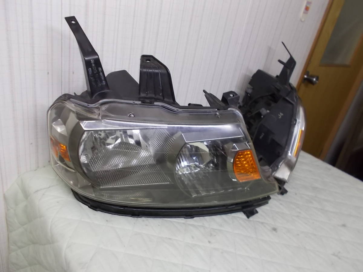 □RF7 ステップワゴン スパ－ダ AFS付 HID ヘッドライト 左右セット