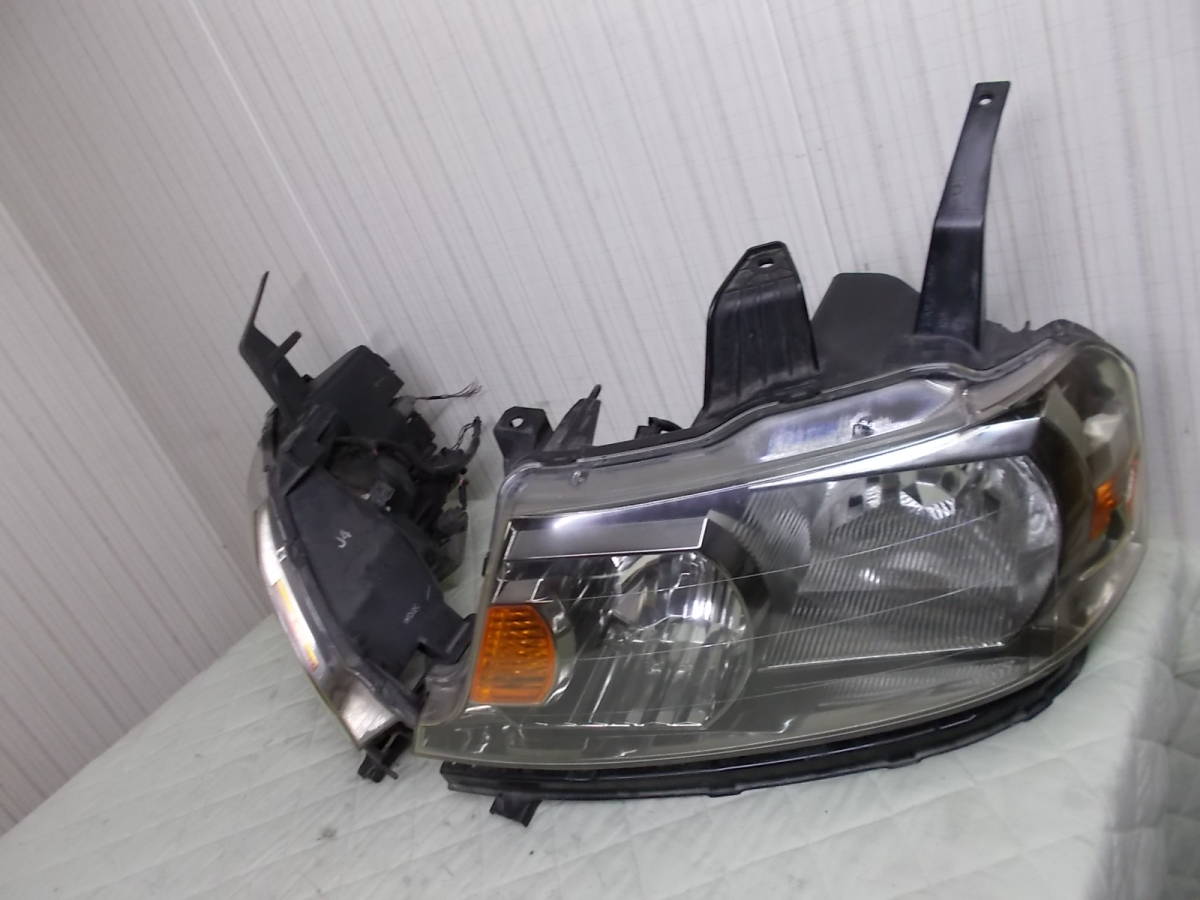 □RF7 ステップワゴン スパ－ダ AFS付 HID ヘッドライト 左右セット