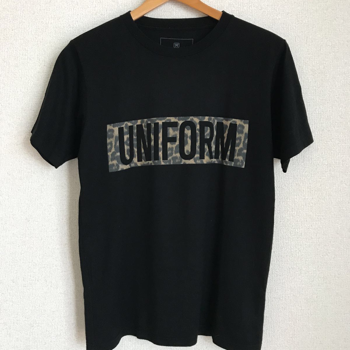 uniform experiment Tシャツ 2(M) ブラック レオパードロゴ uniform 