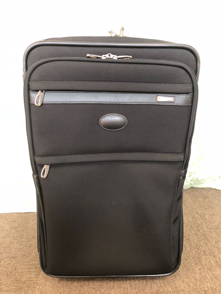 2025年最新パスファインダー スーツケースの人気アイテム - メルカリ