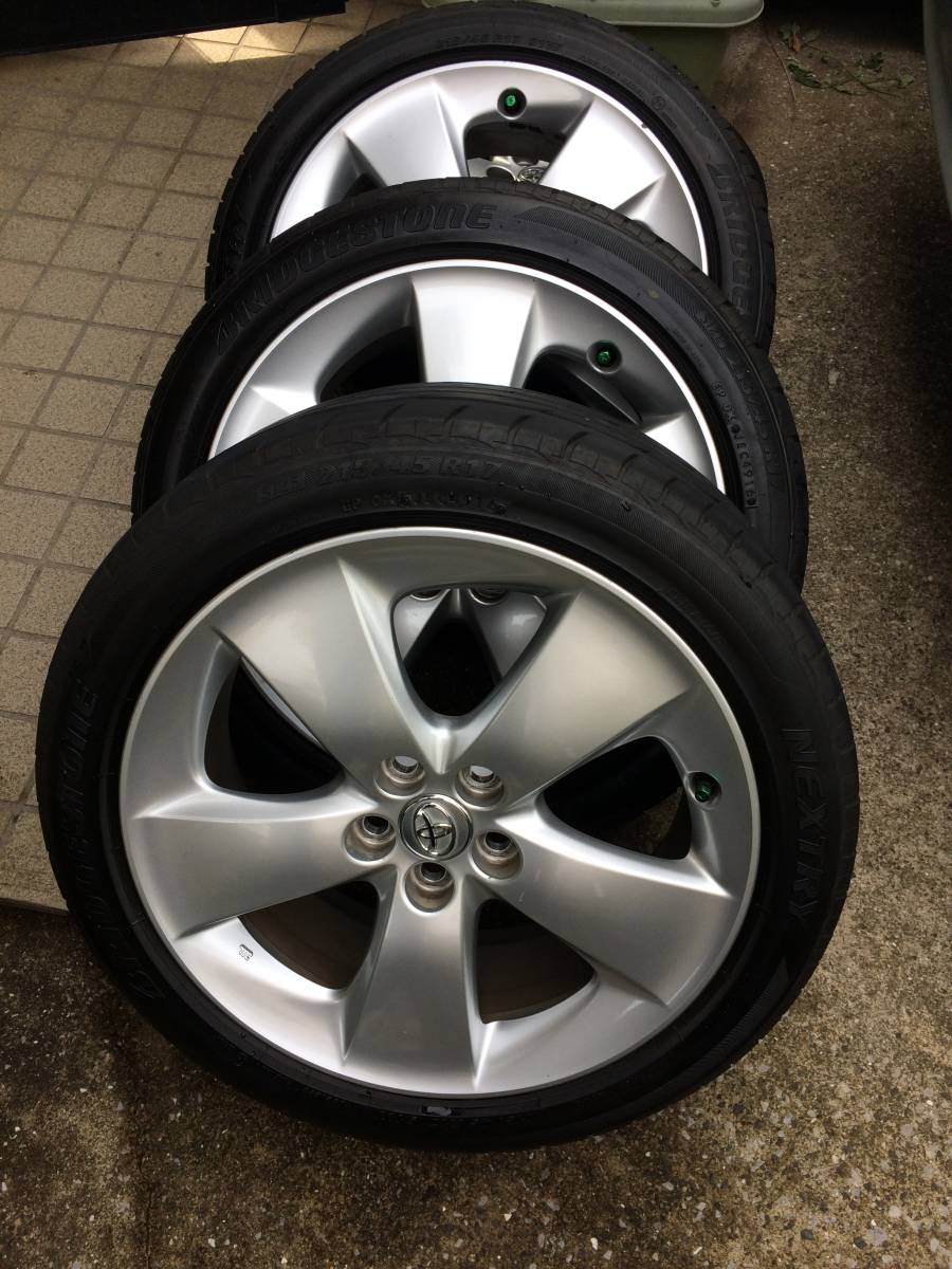 30プリウスsツーリングホイール美品❗️ 美品トヨタプリウス30ツーリング純正ホイール 30 プリウス　ツーリング　ホイール　美品