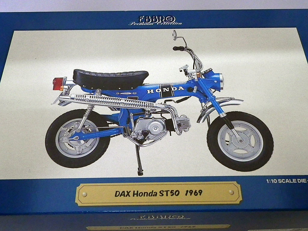 1/10 EBBRO DAX Honda ST50 青 1969 / エブロ ダックス ホンダ ST50