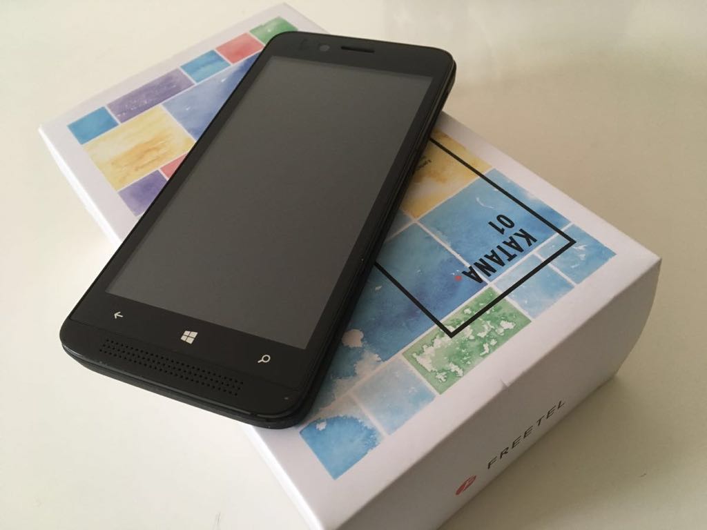 FREETEL Windows 10 mobile スマホ KATANA01 中古品