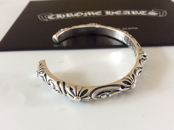 クロムハーツ SKINNY TNY クロムハーツ クロス バングル クロス