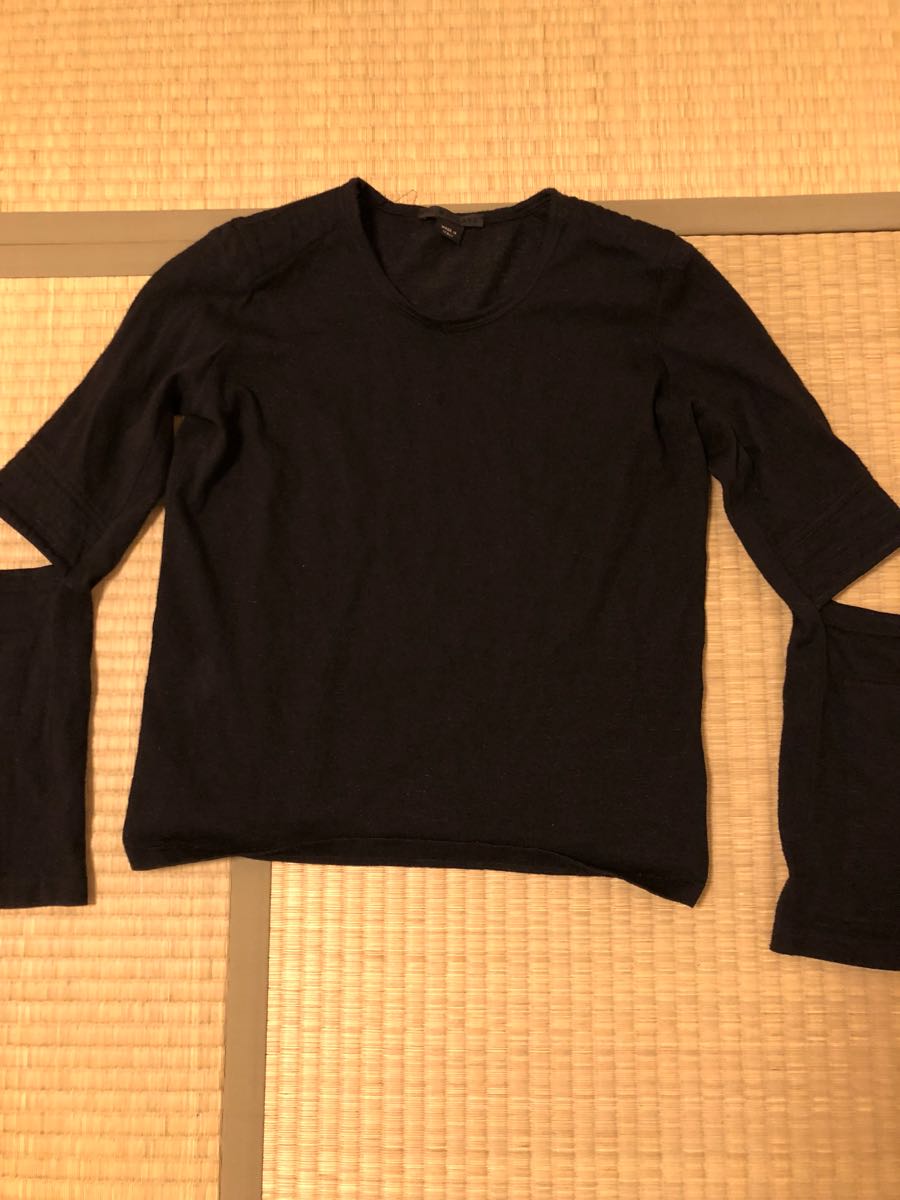 Helmut Langヘルムートラング袖開きカットソー稀少初期 HELMUT LANG（Tシャツ&frasl;カットソー(半袖&frasl;袖なし)）のフリマアイテム一覧