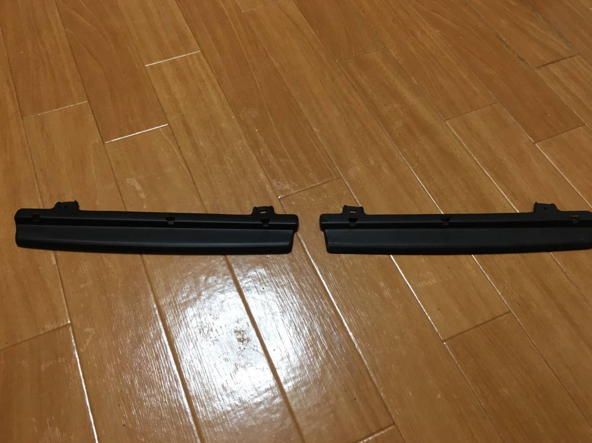 AE86 AE85 後期 レビン ヘッドライト ガーニッシュ アイライン 純正