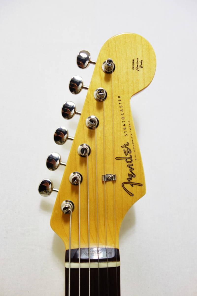 【美品】Fender ストラトキャスター【激レア】 ☆激レア！Fender Japan ストラト 「ST62-SPL JGD」 豪華絢爛 和柄