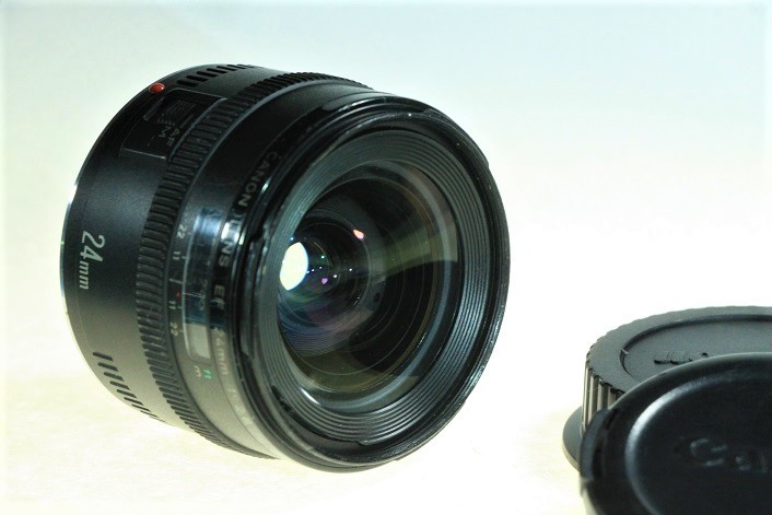 キャノン【CANON】純正レンズ ☆EF 24mm F2.8 フルサイズ対応・希少な