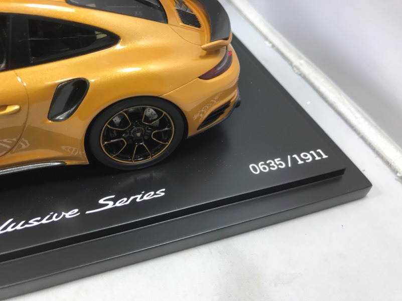 ポルシェ特注 スパーク WAP 021 904 0H 1/18 911ターボ S 