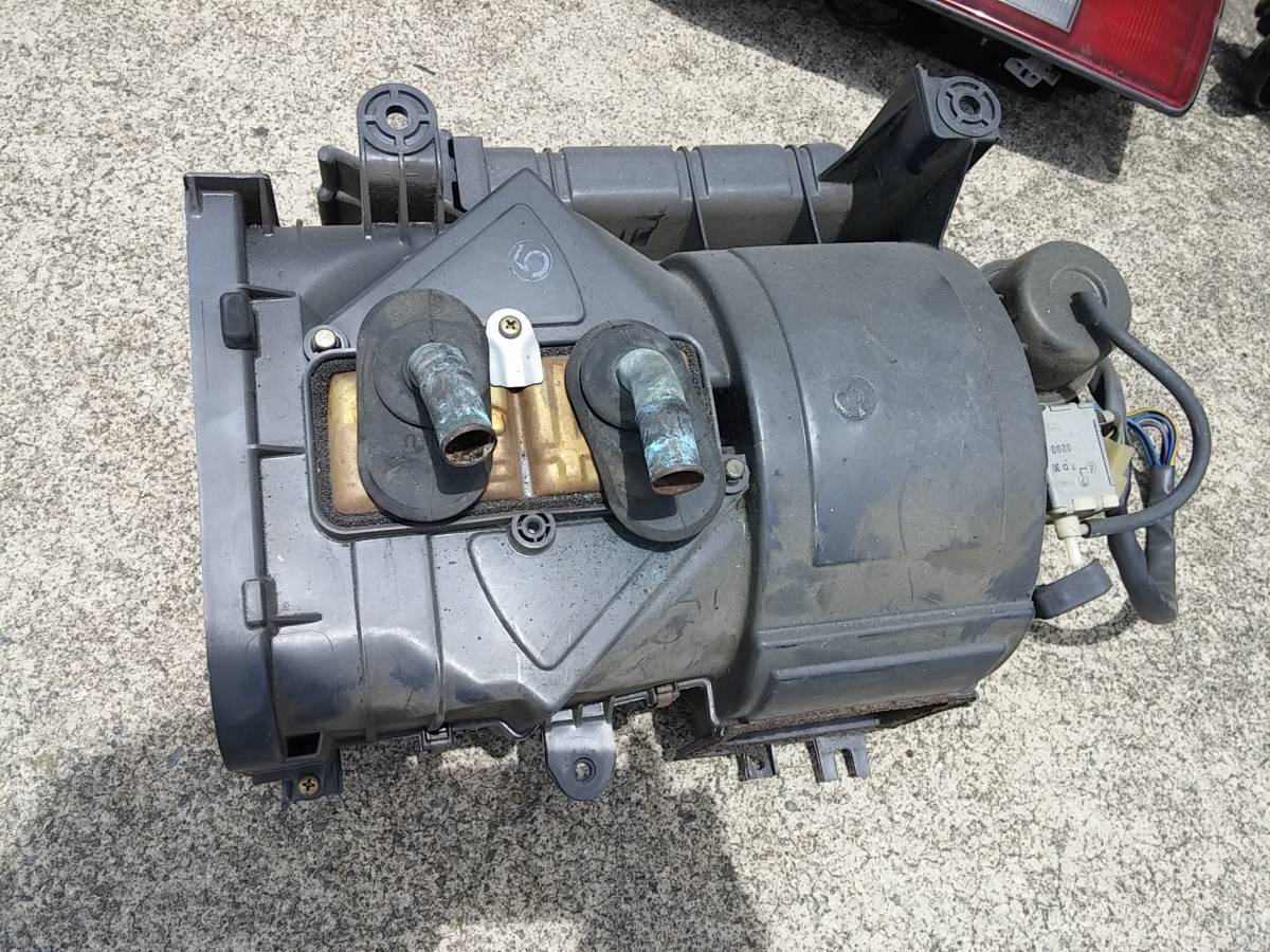 AE86 オートエアコン用？ ヒーターコア ユニット AE86オートエアコン