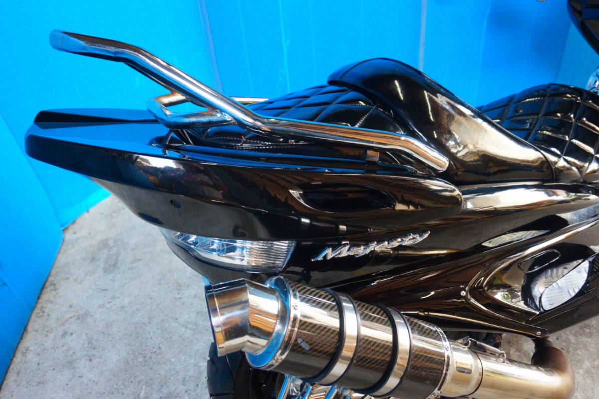 マジェスティ250-C☆カチアゲマフラー☆外装ピカピカ☆つるつる