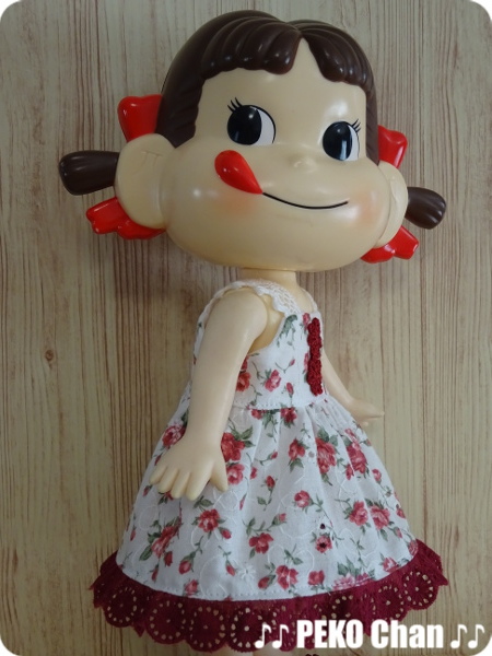 ♪セブンイレブン ペコちゃん 着せ替え服♪ワンピース＆ボレロセット！