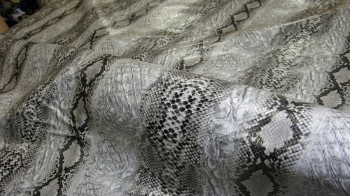 ☆特価☆合皮リアルニシキヘビ【限定品】★大幅値下げ_1