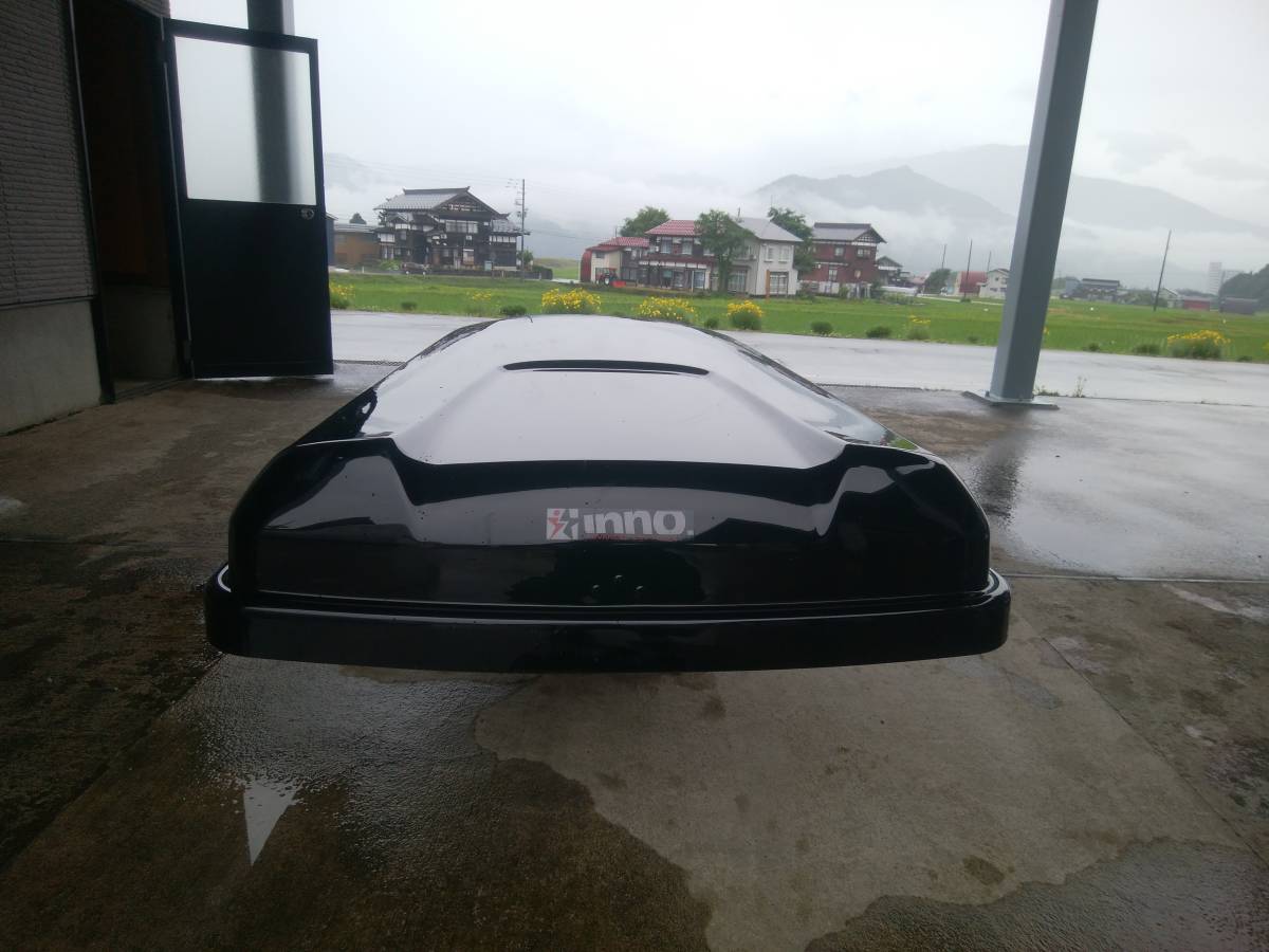 入手困難！！INNOルーフボックス ローダウンクルーザーBR560ブラック 