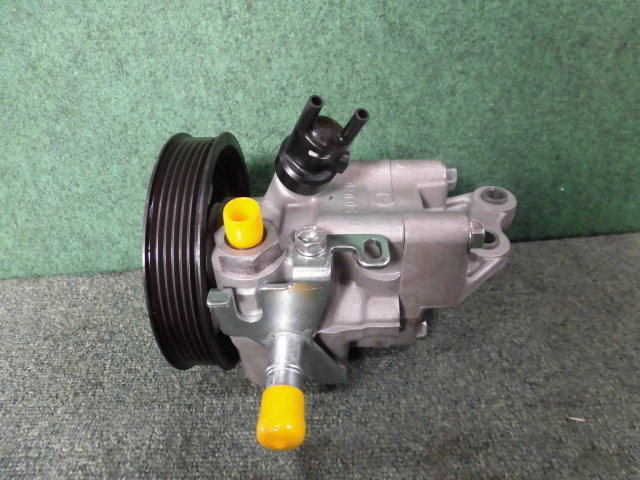 クラウンマジェスタ UZS151 パワステポンプ リビルト交換品