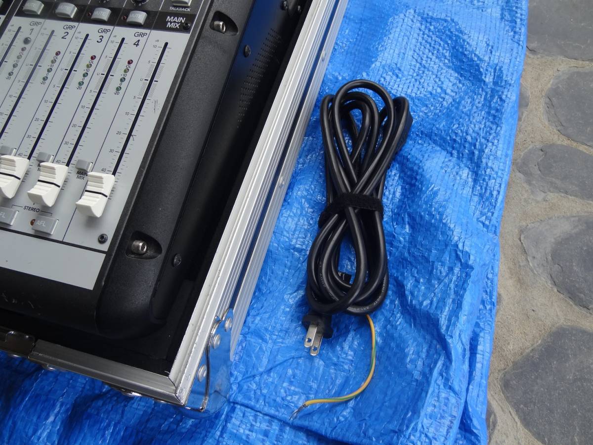 Mackie Onyx 24.4 ミキサー ケース付き マッキ― | THEPARKCOMPANIES.COM