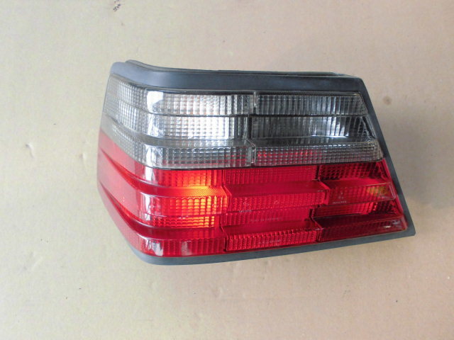 2026年最新Yahoo!オークション -w124 ベンツ(テールライト)の中古品