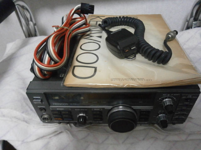 KENWOOD TS-680S 100W・説明書・マイク付☆動作します RigPix Database