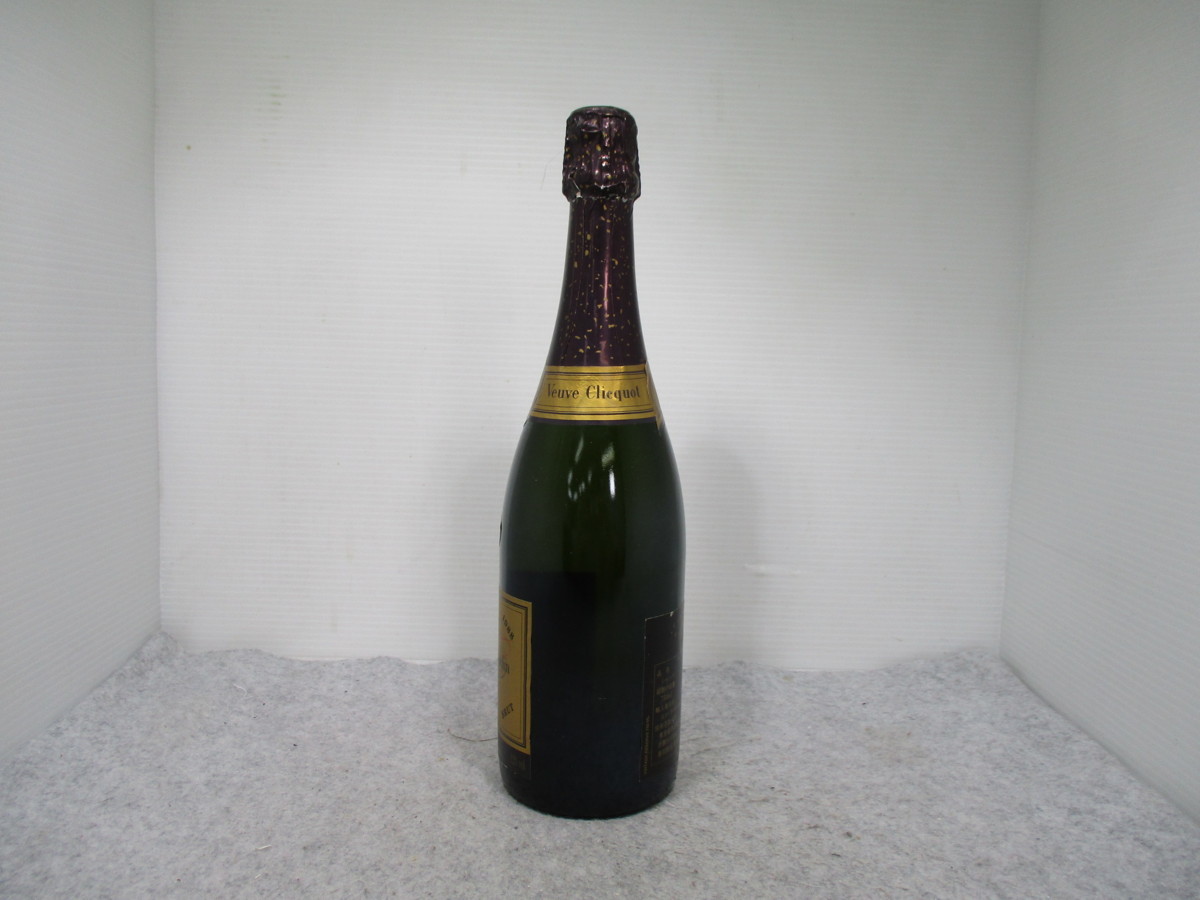 Veuve Clicquot Ponsardin VINTAGE 1988 RESERVE ヴーヴ クリコ 