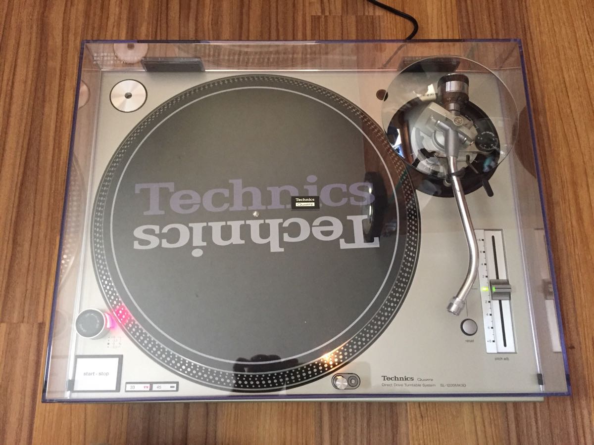 Technics SL-1200MK3D 針付き Technics SL-1200MK3D テクニクス
